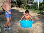 Click to see big picture (450x338 pixels; 44 KB)
